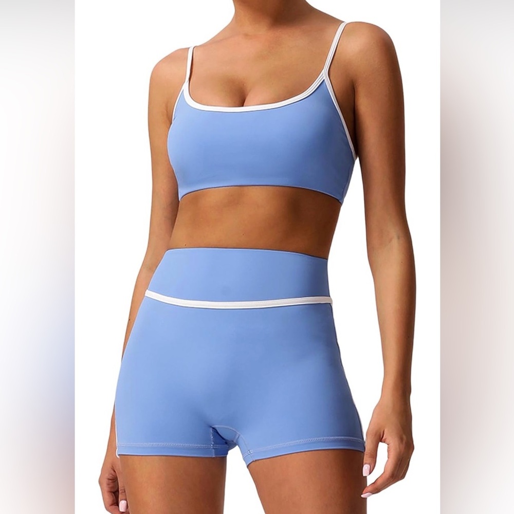 Blue & white workout matching set!